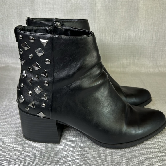 JAIMEE, BLACK MID BOOTS SIZE 81/2 USED IN VERY GOOD CONDITION. - Picture 5 of 11